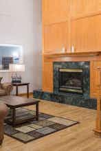 Hotel Baymont by Wyndham Albany MN photo 5