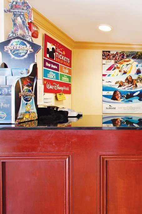 Hotel La Quinta Inn by Wyndham Orlando International Drive North photo 5