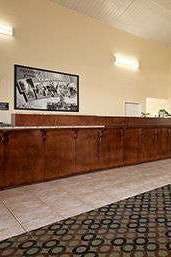 Hotel Super 8 by Wyndham Gainesville TX photo 5