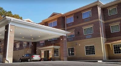 Wingate by Wyndham Elkins