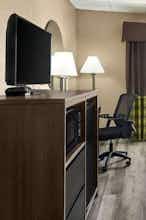 Hotel Super 8 by Wyndham Gainesville TX photo 3
