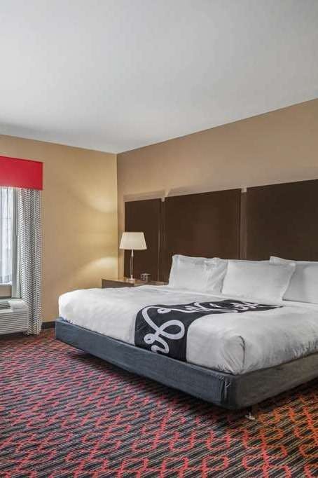 Hotel La Quinta Inn & Suites by Wyndham Conway photo 3