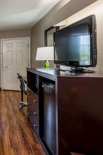 Hotel Super 8 by Wyndham Alexander City photo 4