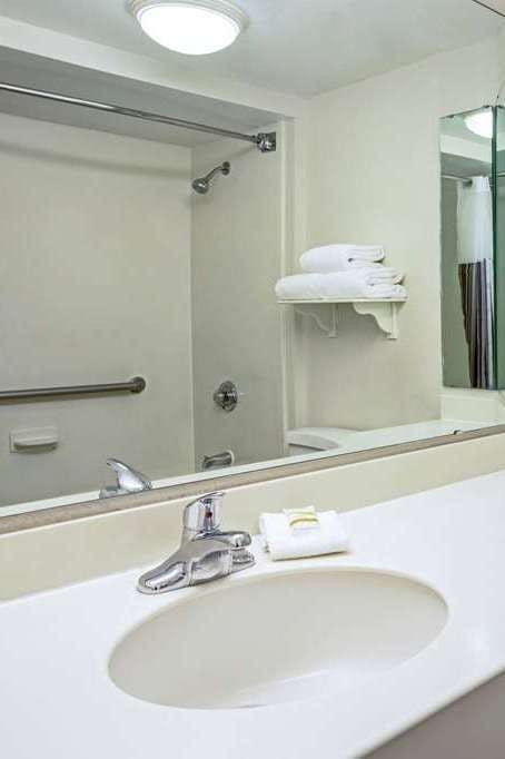 Hotel La Quinta Inn & Suites by Wyndham Tucson Airport photo 4