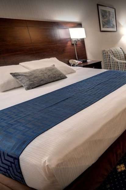 Hotel Baymont by Wyndham Groton/Mystic photo 2