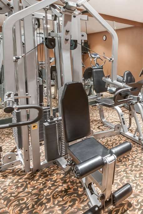 Hotel Super 8 by Wyndham Three Hills AB photo 4