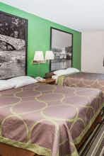 Hotel Super 8 by Wyndham Sioux City South photo 1