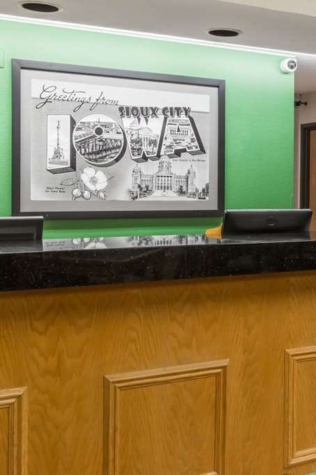 Hotel Super 8 by Wyndham Sioux City South photo 5