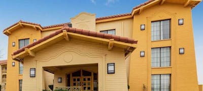 La Quinta Inn West