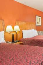 Hotel Days Inn by Wyndham Centerville photo 1