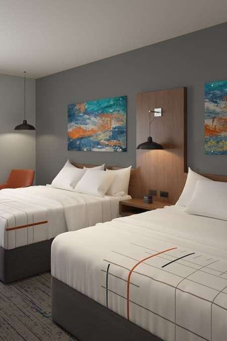 Hotel La Quinta Inn & Suites by Wyndham Bardstown photo 1