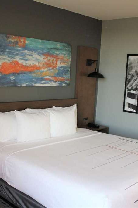 Hotel La Quinta Inn & Suites by Wyndham Bardstown photo 2