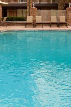 Hotel Super 8 by Wyndham Universal City photo 5