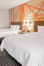 Hotel La Quinta Waco- Baylor photo 1