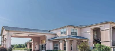 Super 8 Greenville TX