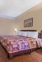 Hotel Super 8 Greenville TX photo 1