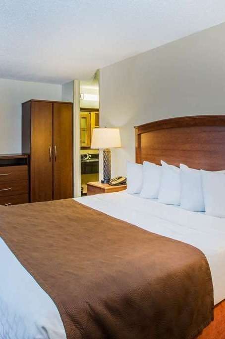 Hotel AmericInn Grand Frk photo 1