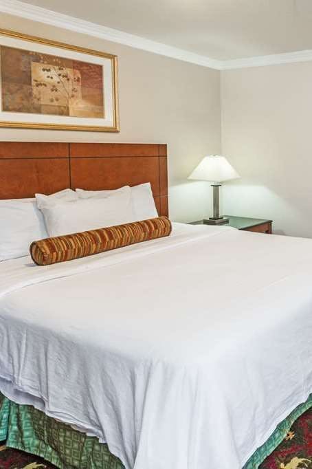 Hotel HoJo Pasadena photo 1