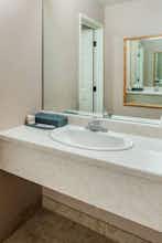 Hotel La Quinta Inn Belgrade photo 3