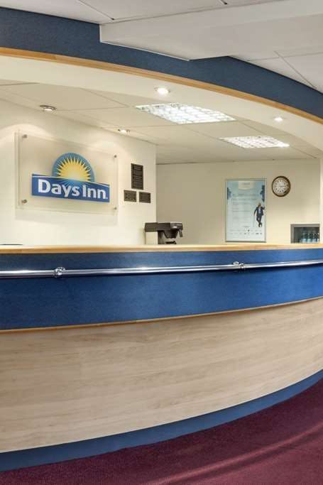 Hotel Days Inn Michaelwood M5 photo 5