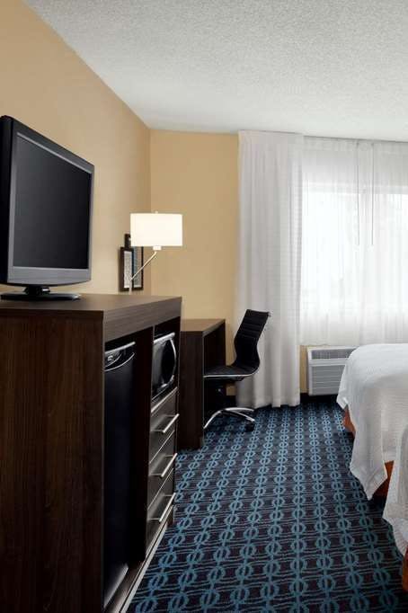 Hotel Baymont by Wyndham Tulsa photo 4