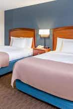 Hotel AmericInn Prnctn MN photo 1