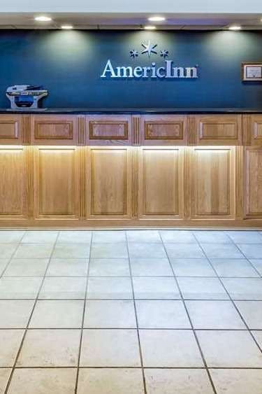 Hotel AmericInn by Wyndham Princeton MN photo 4