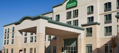 Wingate by Wyndham Seminole