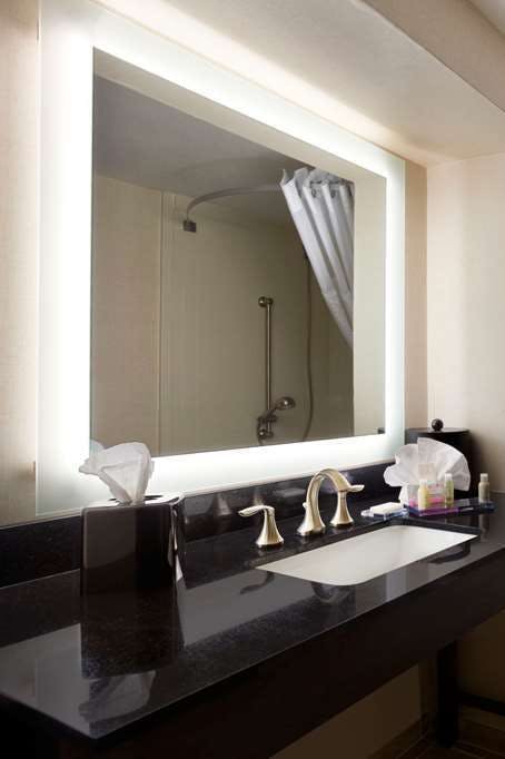 Hotel Wingate by Wyndham Seminole photo 3