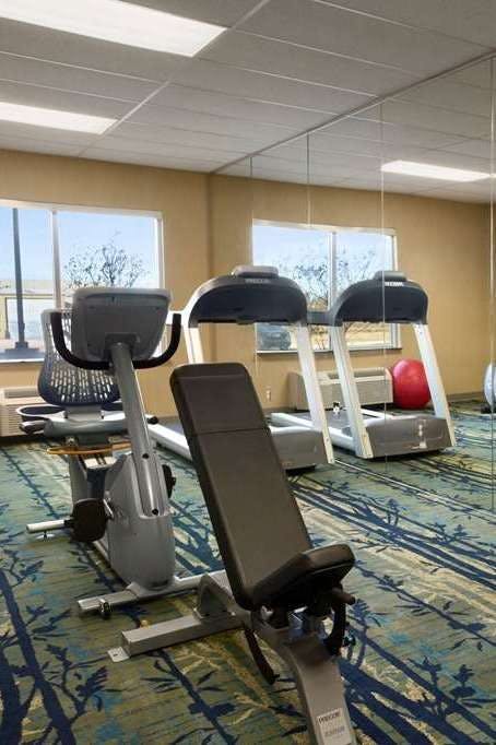 Hotel Wingate by Wyndham Seminole photo 4