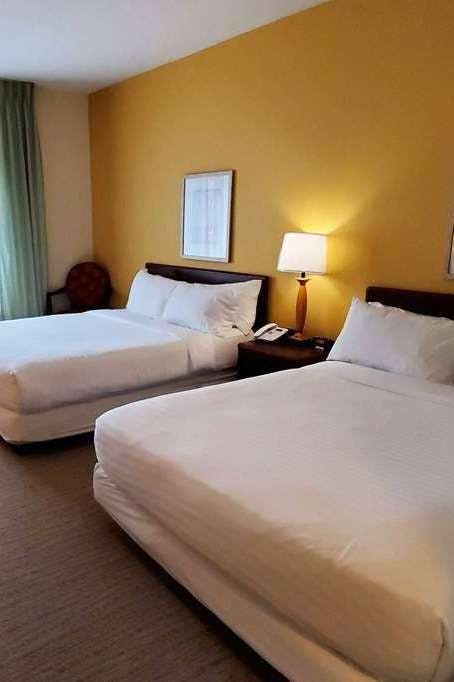 Hotel Wingate Uniontown photo 2