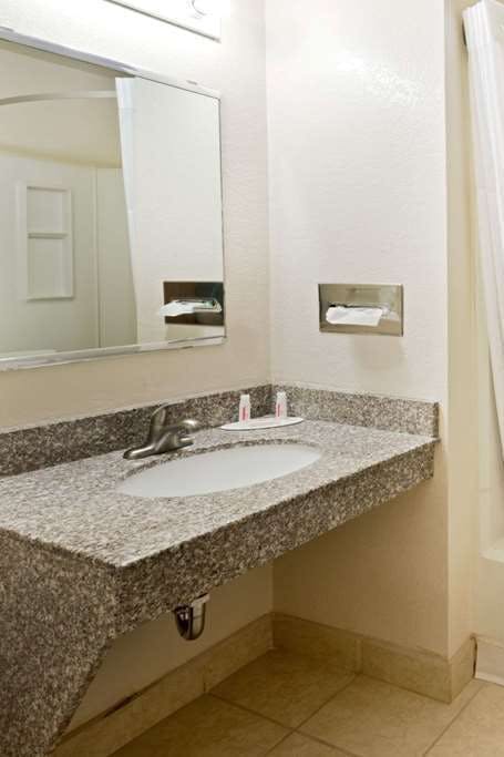 Hotel Super 8 by Wyndham Las Cruces/White Sands Area photo 1