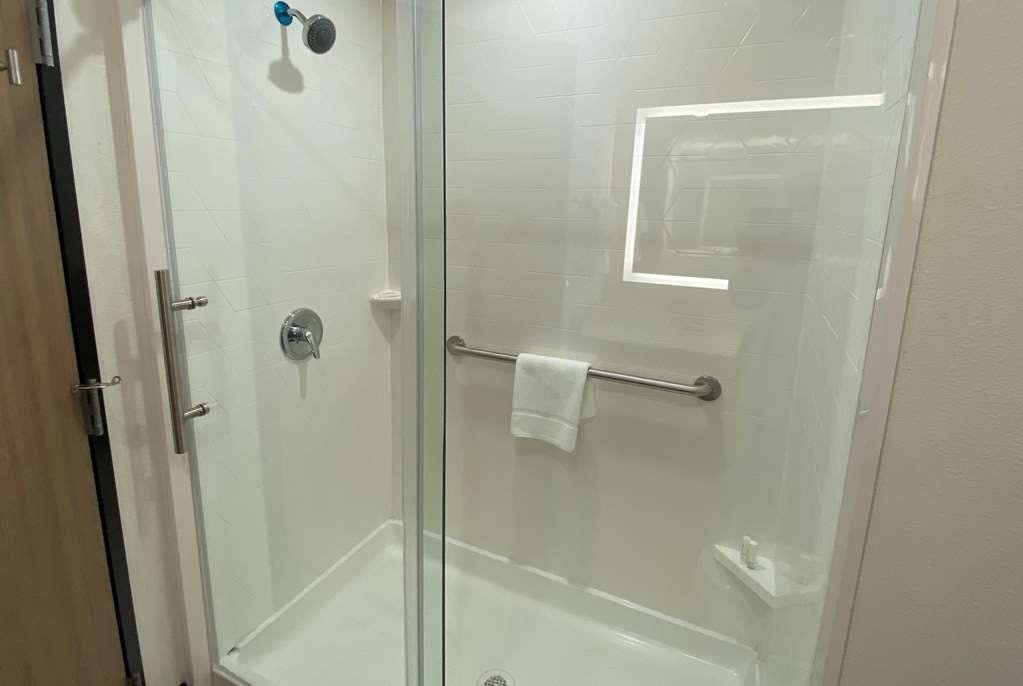 Hotel LQ El Paso East Loop-375 photo 5