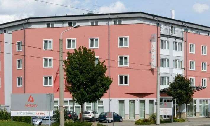 Amedia Dresden Elbpromenade