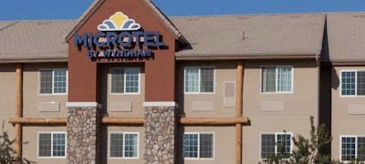 Microtel Wheeler Ridge Tejon