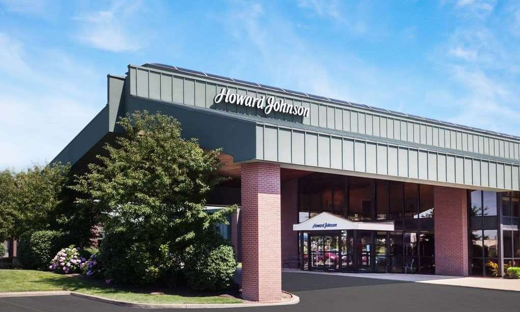Howard Johnson by Wyndham Evansville East