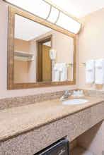 Hotel Days Inn Duluth Lakewalk photo 3