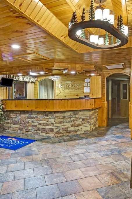 Hotel Baymont by Wyndham Gatlinburg On The River photo 4