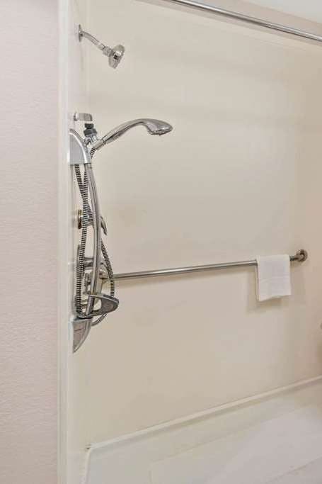 Hotel La Quinta Inn and Suites Fort Myers I-75 photo 4