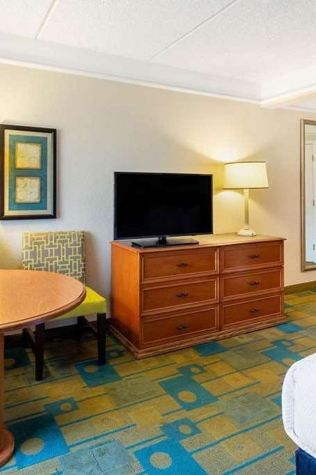 Hotel La Quinta Inn & Suites by Wyndham Ft. Lauderdale Plantation photo 5