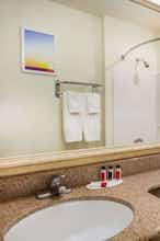 Hotel Days Inn and Suites Antioch photo 4