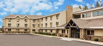 AmericInn Sheboygan