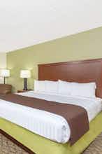 Hotel AmericInn Sheboygan photo 1