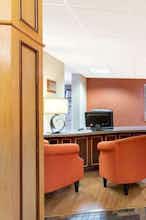 Hotel AmericInn Sheboygan photo 4