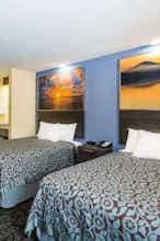 Hotel Days Inn Blue Springs photo 1