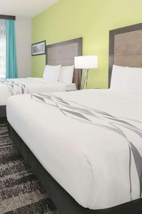 Hotel La Quinta Inn & Suites by Wyndham Tyler South photo 1