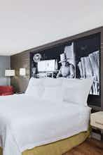 Hotel Super 8 Sturbridge MA photo 1