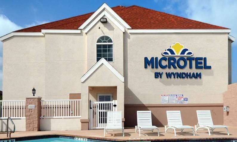 Microtel Inn & Suites by Wyndham Aransas Pass/Corpus Christi