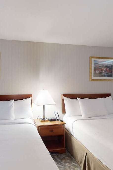 Hotel Ramada by Wyndham Strasburg/Shenandoah Valley photo 1