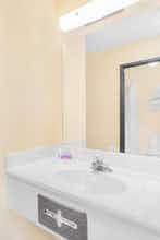 Hotel Days Inn Wall photo 3